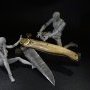Couteau pliant en damas ciselé et sculpté en 3 D - La danse de (…)
